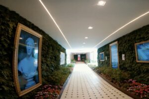 experiência sustentável no PDV com design biofílico e ambiente de varejo integrado à natureza